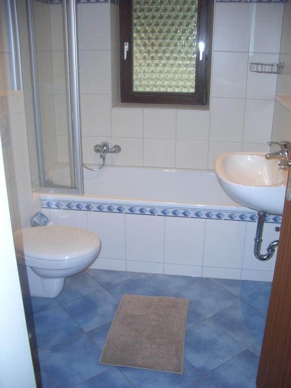 Ferienwohnung Franziska Garmisch-Partenkirchen Rum bild